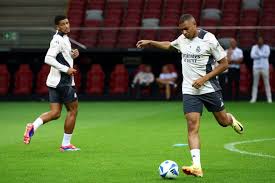 也让他更确 也让他更确